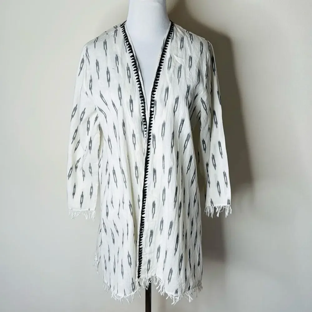 Subtle Luxury White and Black Patterned Cardigan